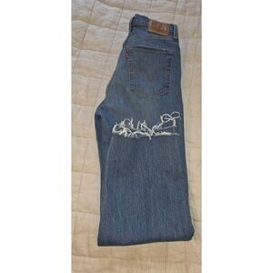 Levi's Jeans Womens‎ Size 26 Ribcage Straight  High Rise Light Wash Distressed